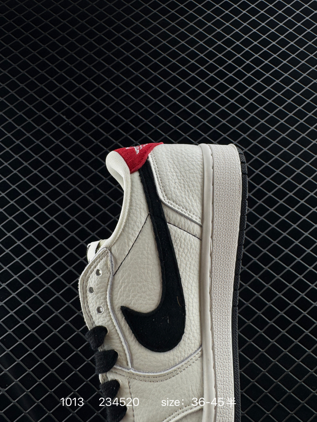 Travis Scott x Air Jordan 1 ” Reverse Mocha “